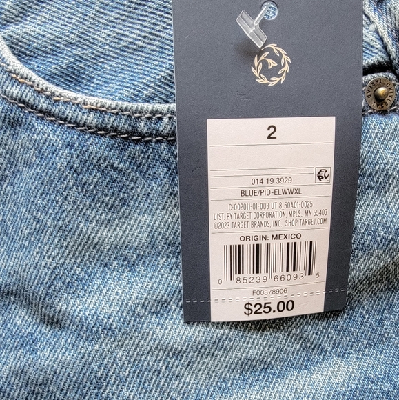 UNIVERSAL THREAD Baggy jean short short. SIZE 2 - Picture 4 of 5